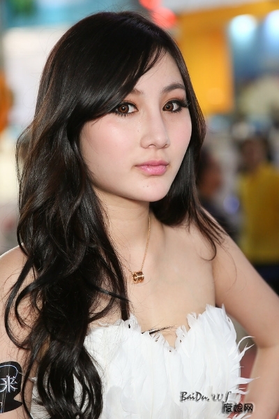 23731031_1374726317972_1024x1024it