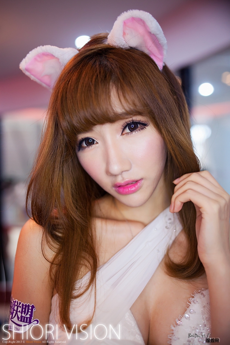 220551axx02s64v6x60n6w