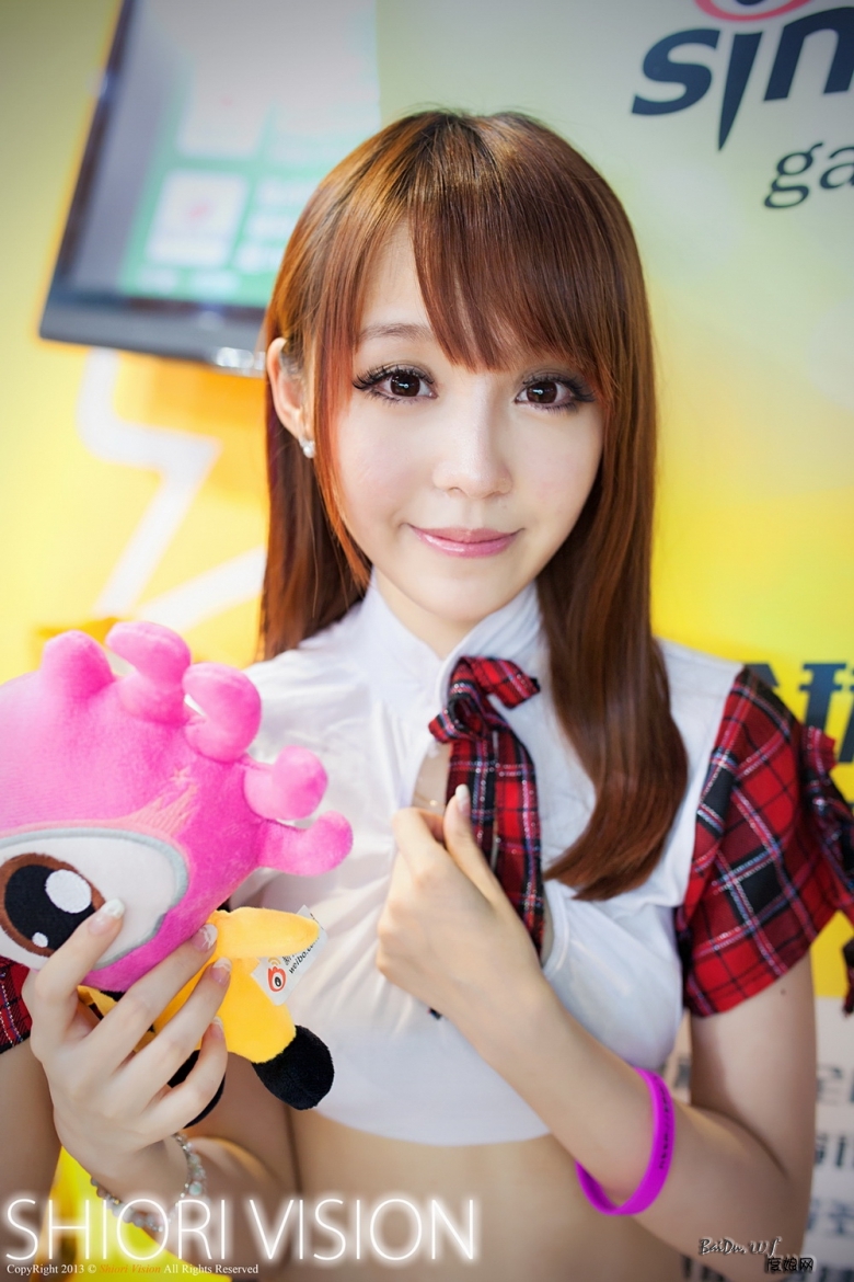 220932ofh1etu18daqdf18