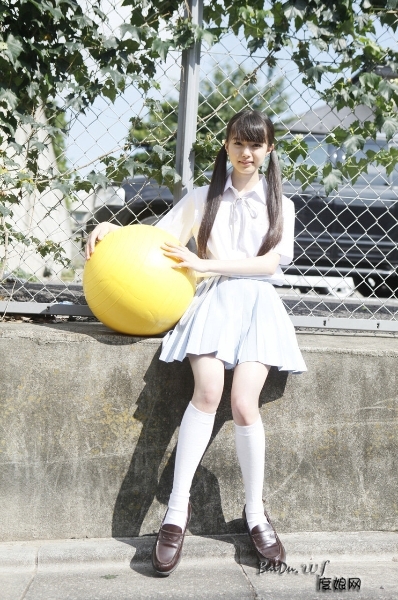 e9dfbb6afb9e3585a43f347ebbe4c350