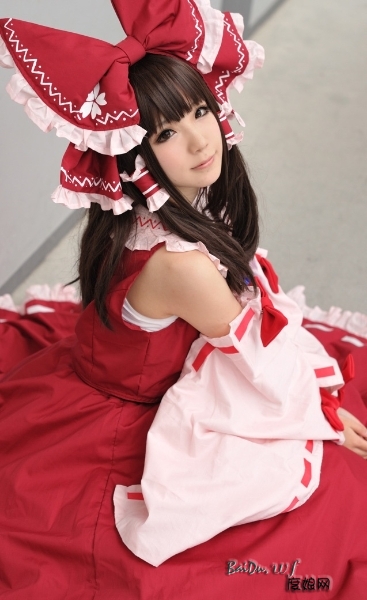 9c6c8965dffba16f5f1d790d0ae9f7d3