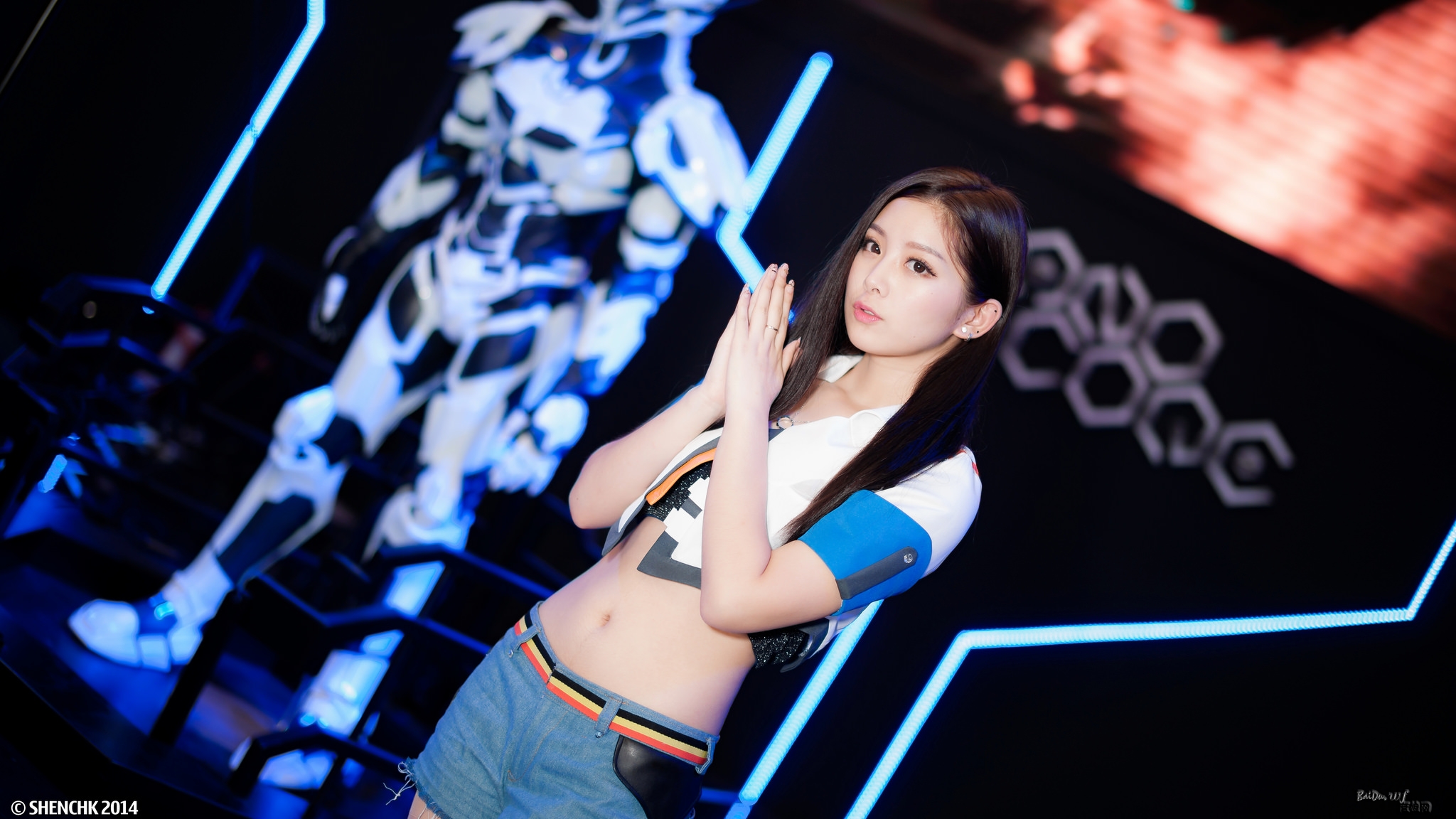 14641979644_82b485f3ad_k