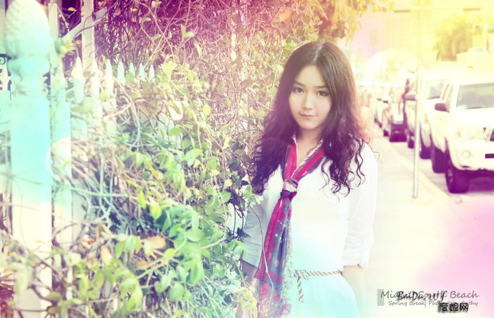 large_SoJW_5d8a00000870125b