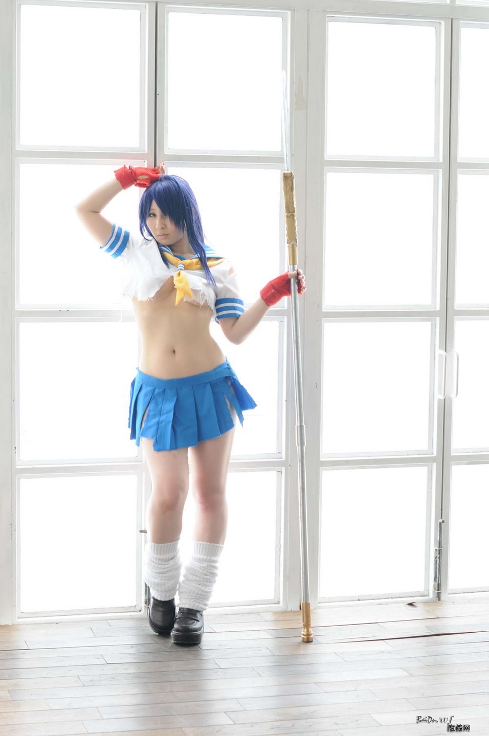 1304250228dee8ddac5f3b94a6