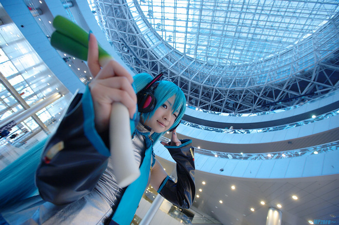 《初音未来》COS 可爱的甩葱娘 