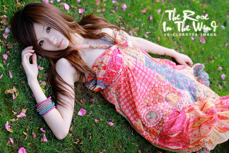 清纯校花惊艳养眼