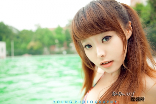 柳侑绮Sevenbaby泳装